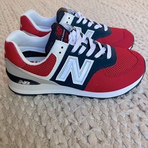 Never worn 574 New Balance sneakers!